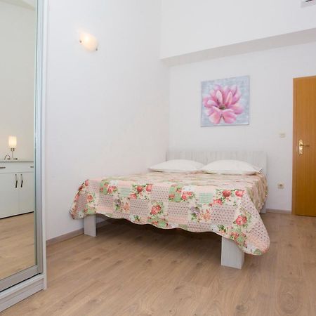 Apartments Dundic Makarska Exterior photo