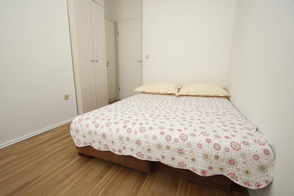 Apartments Dundic Makarska Exterior photo